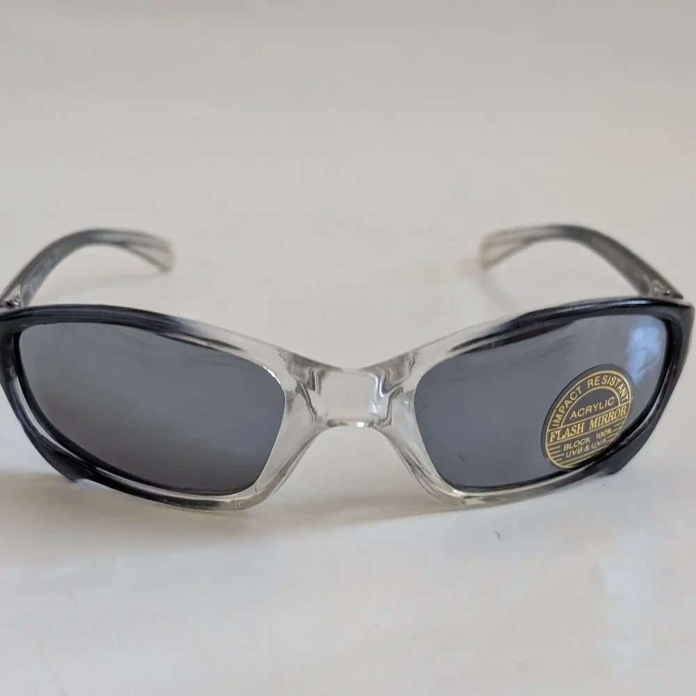NWT Vintage 90's Kids Acetate Sporty Sunglasses (2 Tone Crystal Black)